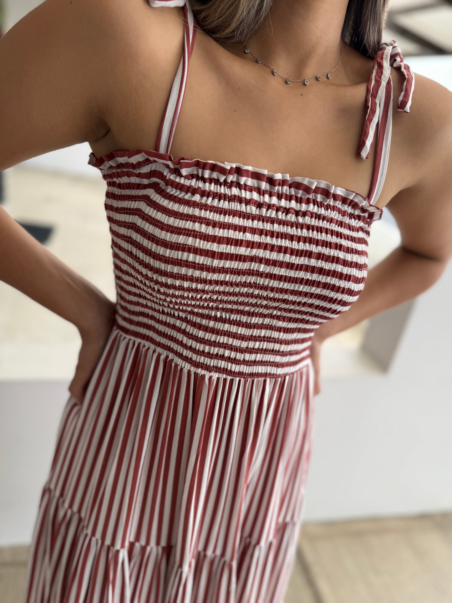 00801 Midi Dress Amanda Rayas Vino