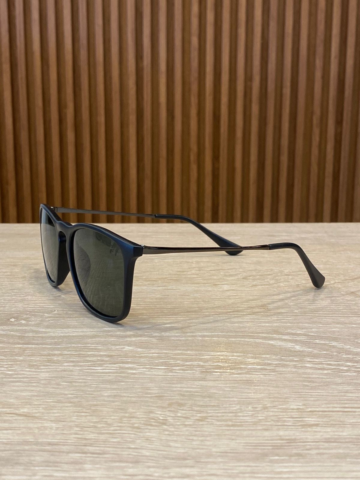 L33 Lentes de Sol RI