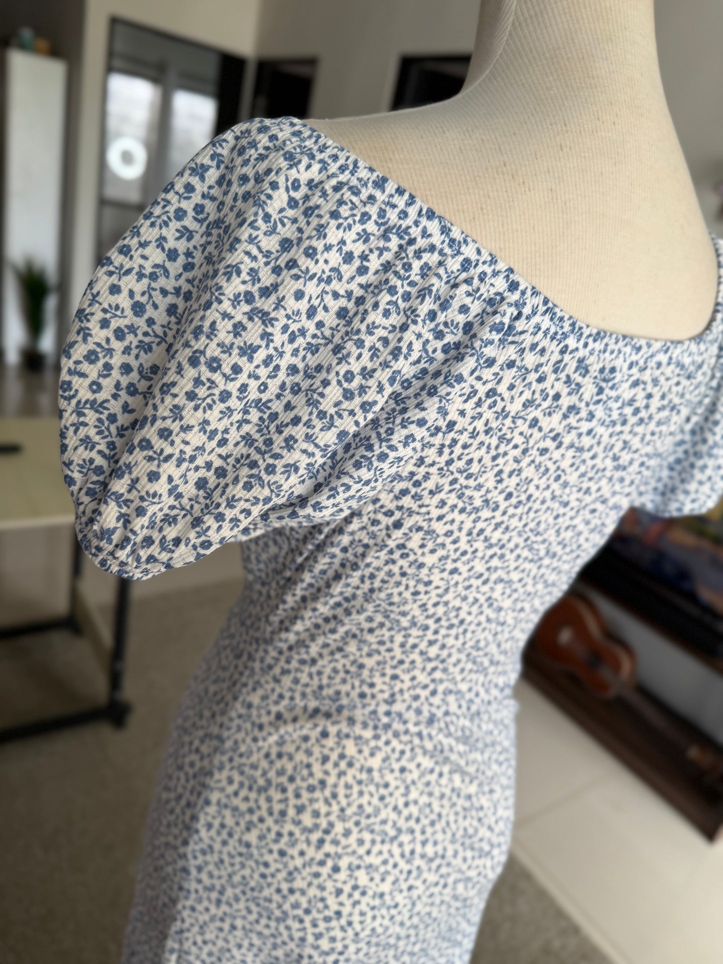 00715 Zoe Midi Dress