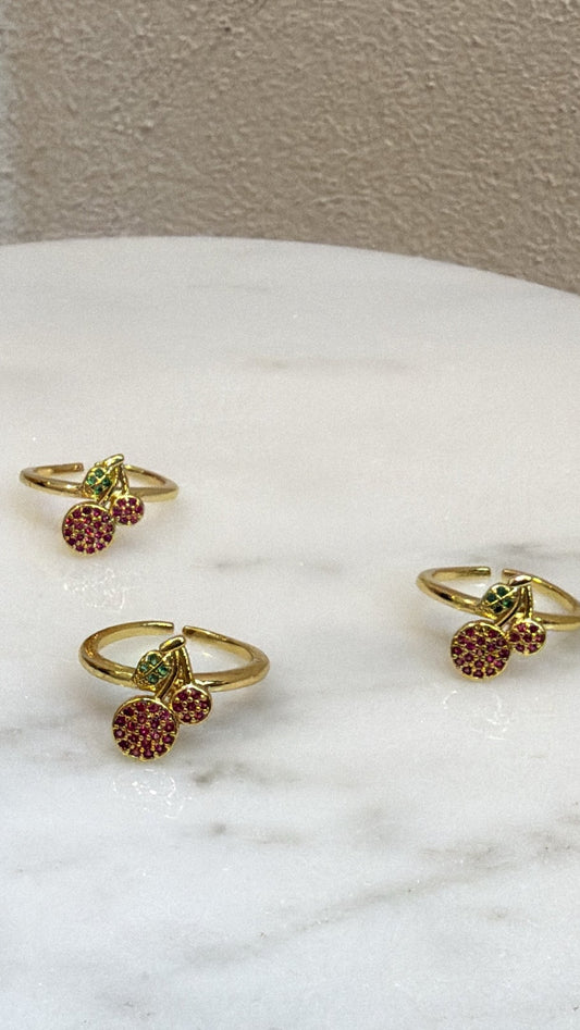 0001 Anillo Cereza en Zamak