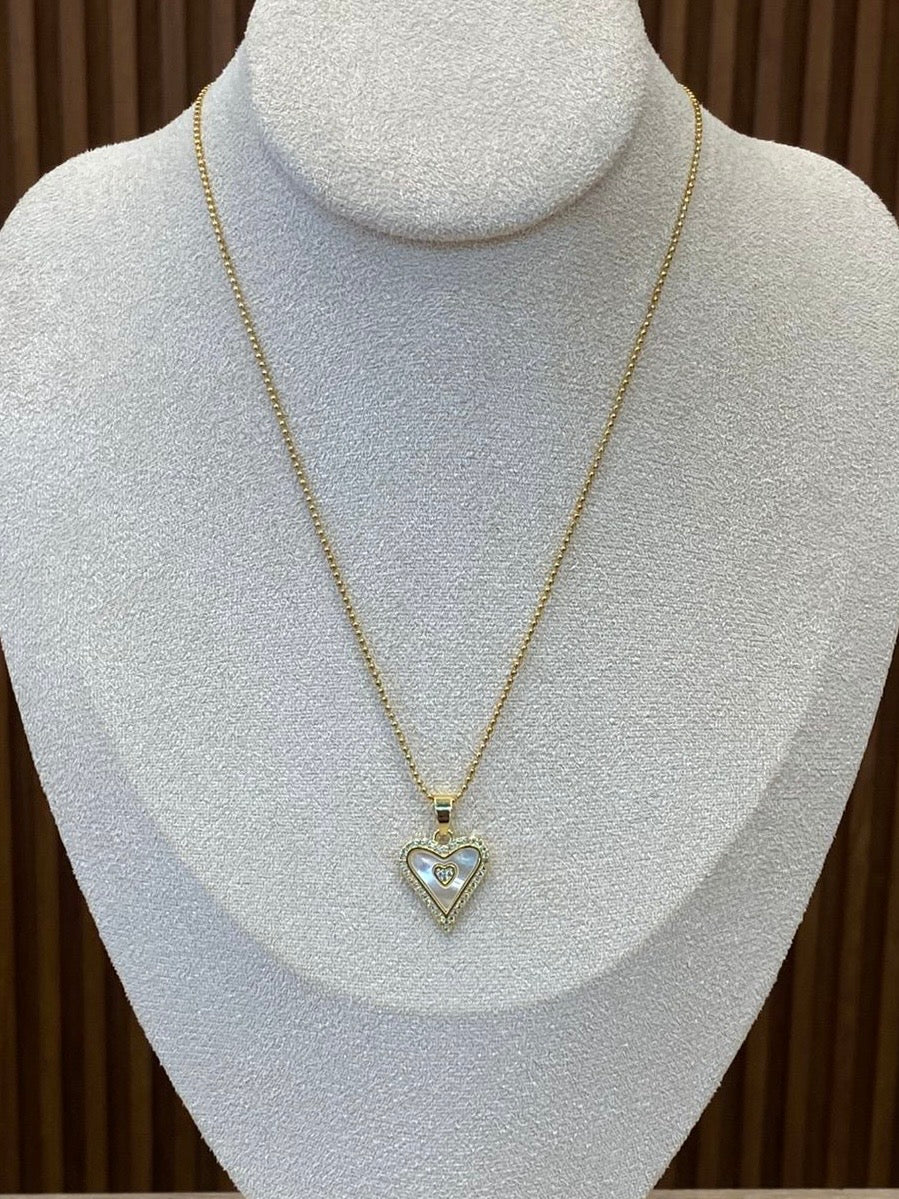 000125 Collar Corazón Nácar Acero Inoxidable