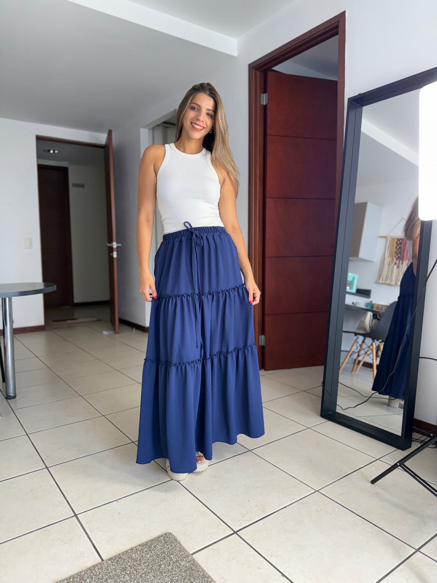 00736 Maxi Falda Azul Oscuro
