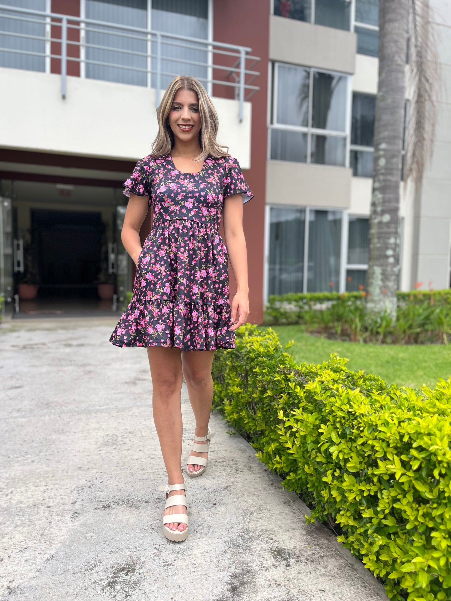 00808 Vestido Flores Liquidación
