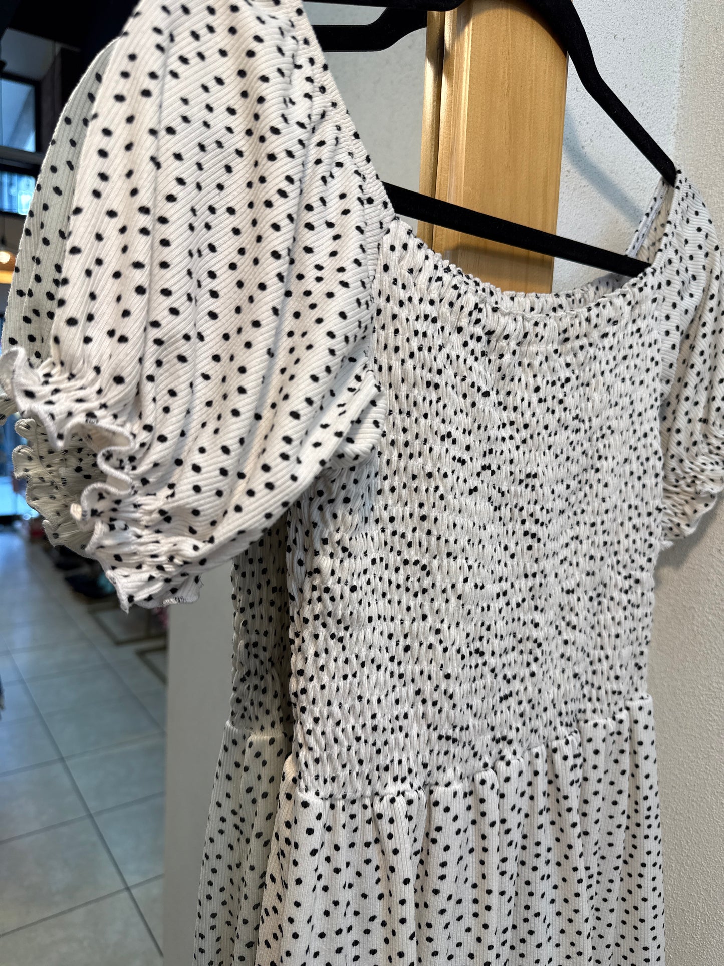 00851 Vestido Susana Blanco Polka Dots