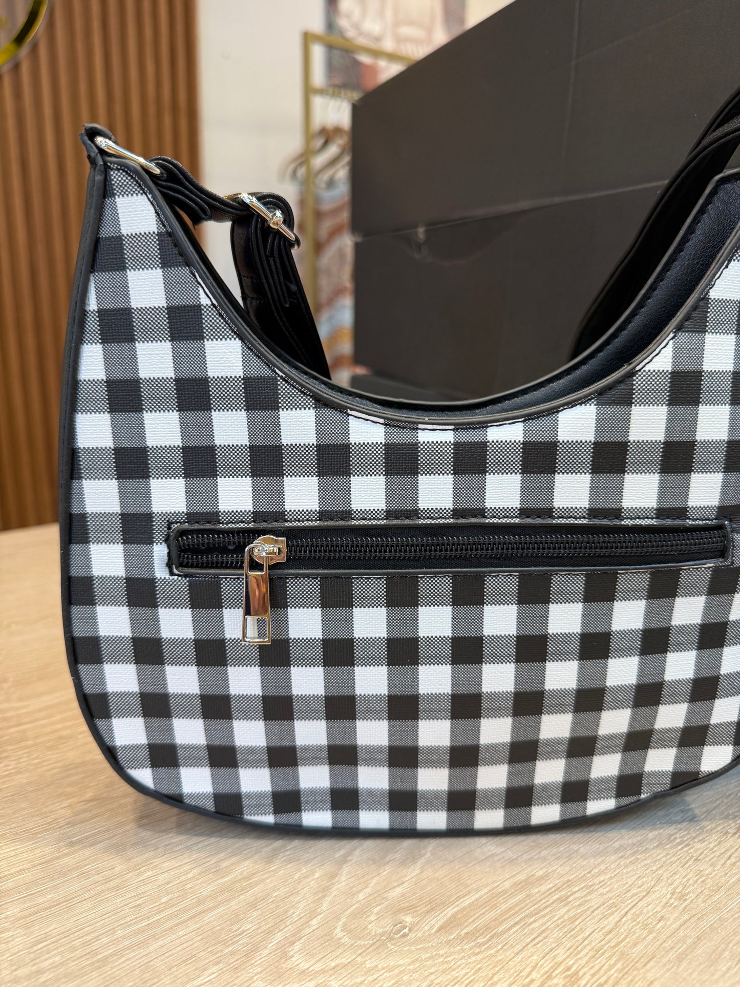00506 Bolso Banana BB