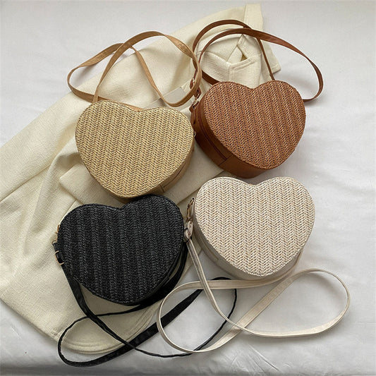 0016 Bolso Forma de Corazón