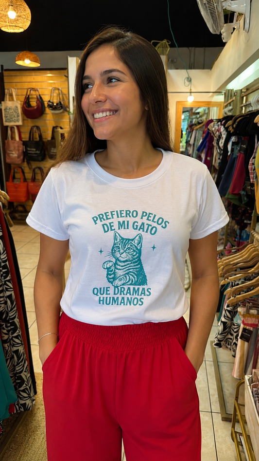 00584 Blusa Gato Drama Básica