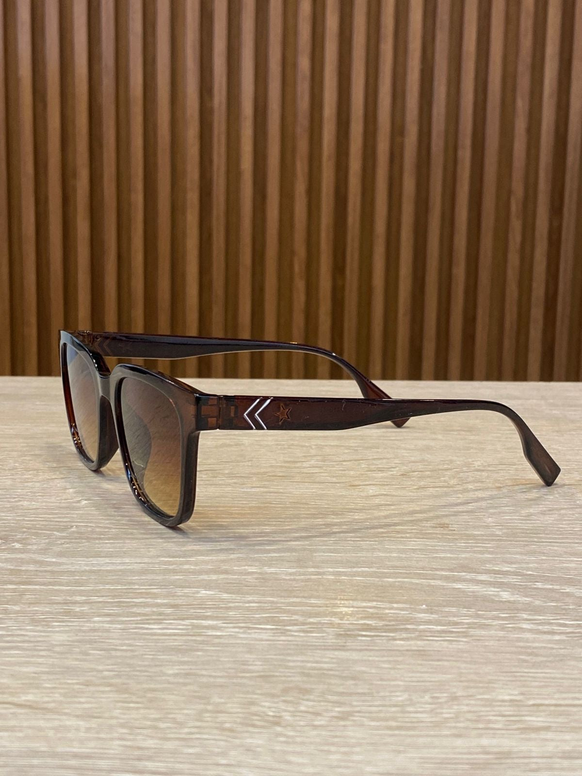 L29 Lentes de Sol YR