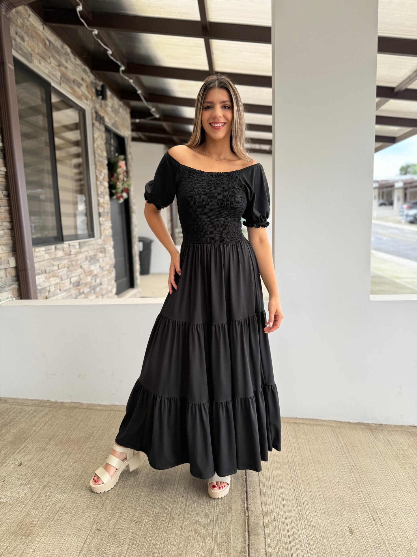 /336 Maxi Vestido Nela Negro