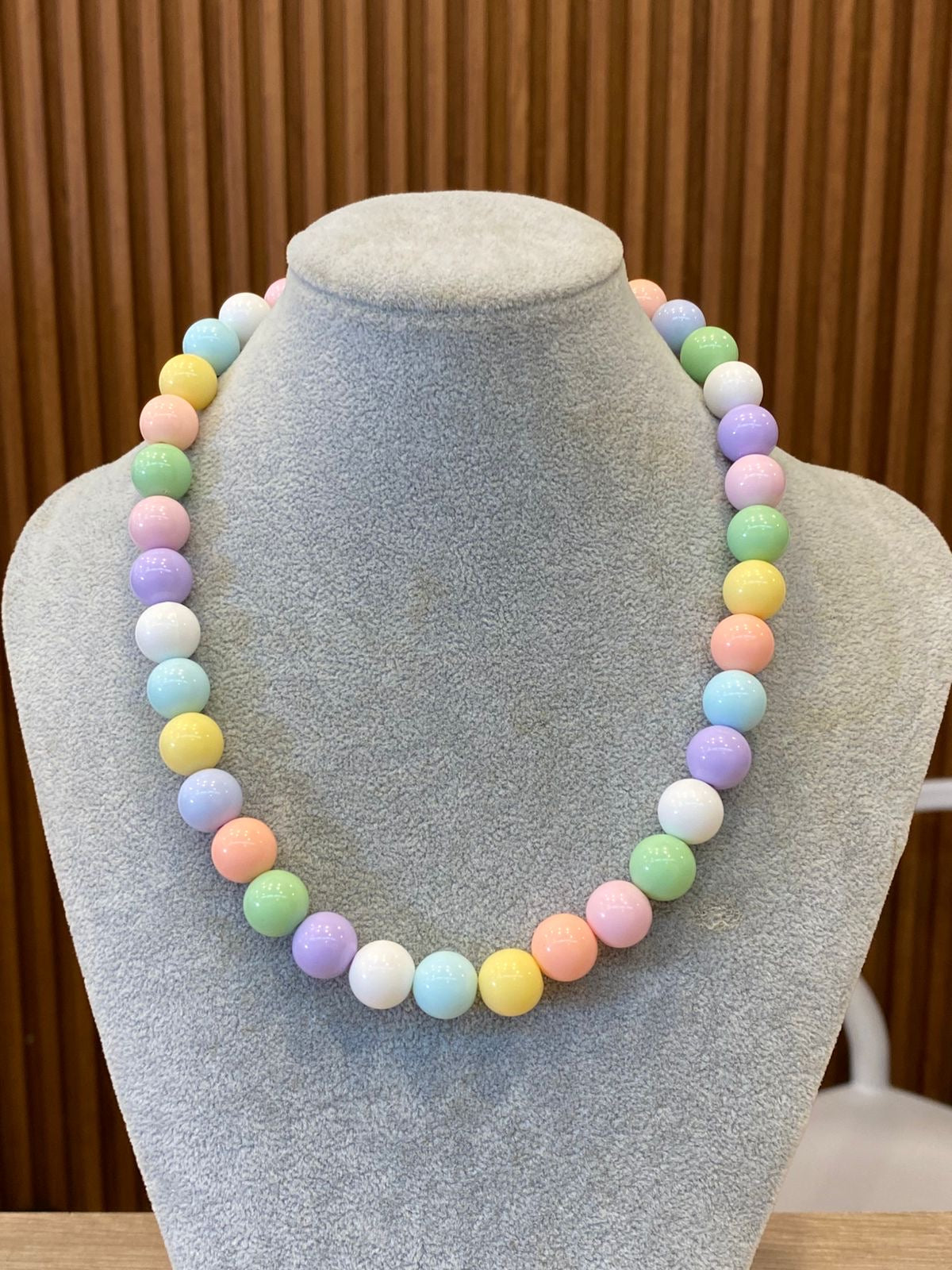 00039 Collar Bubblegum Mediano #12 variedad