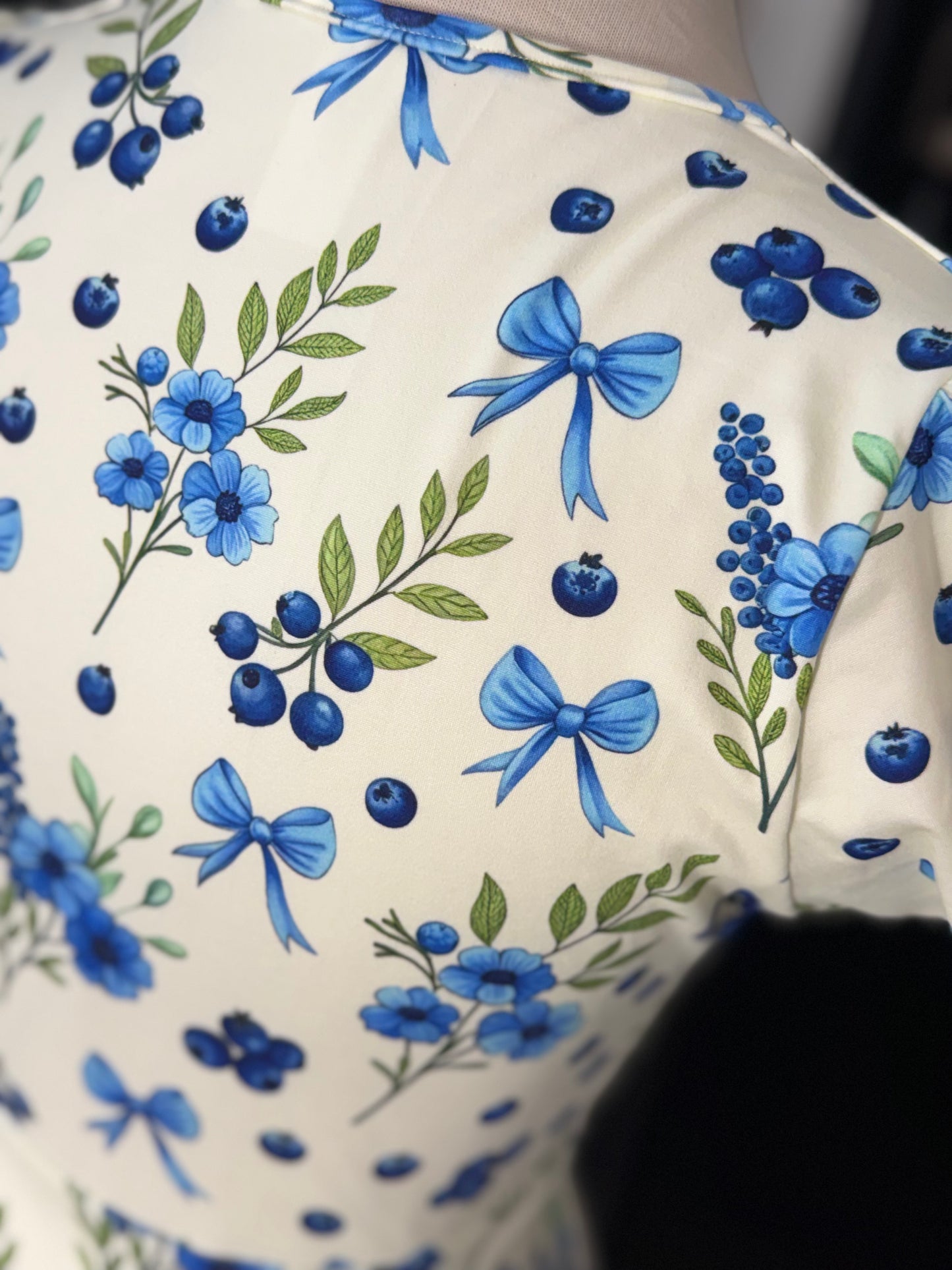 00012 Vestido Alexa con Bolsas Arándanos