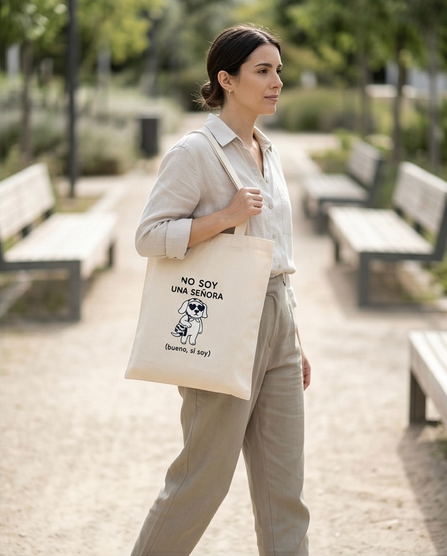 00925 Tote Bag no soy una señora ( tela gruesa )