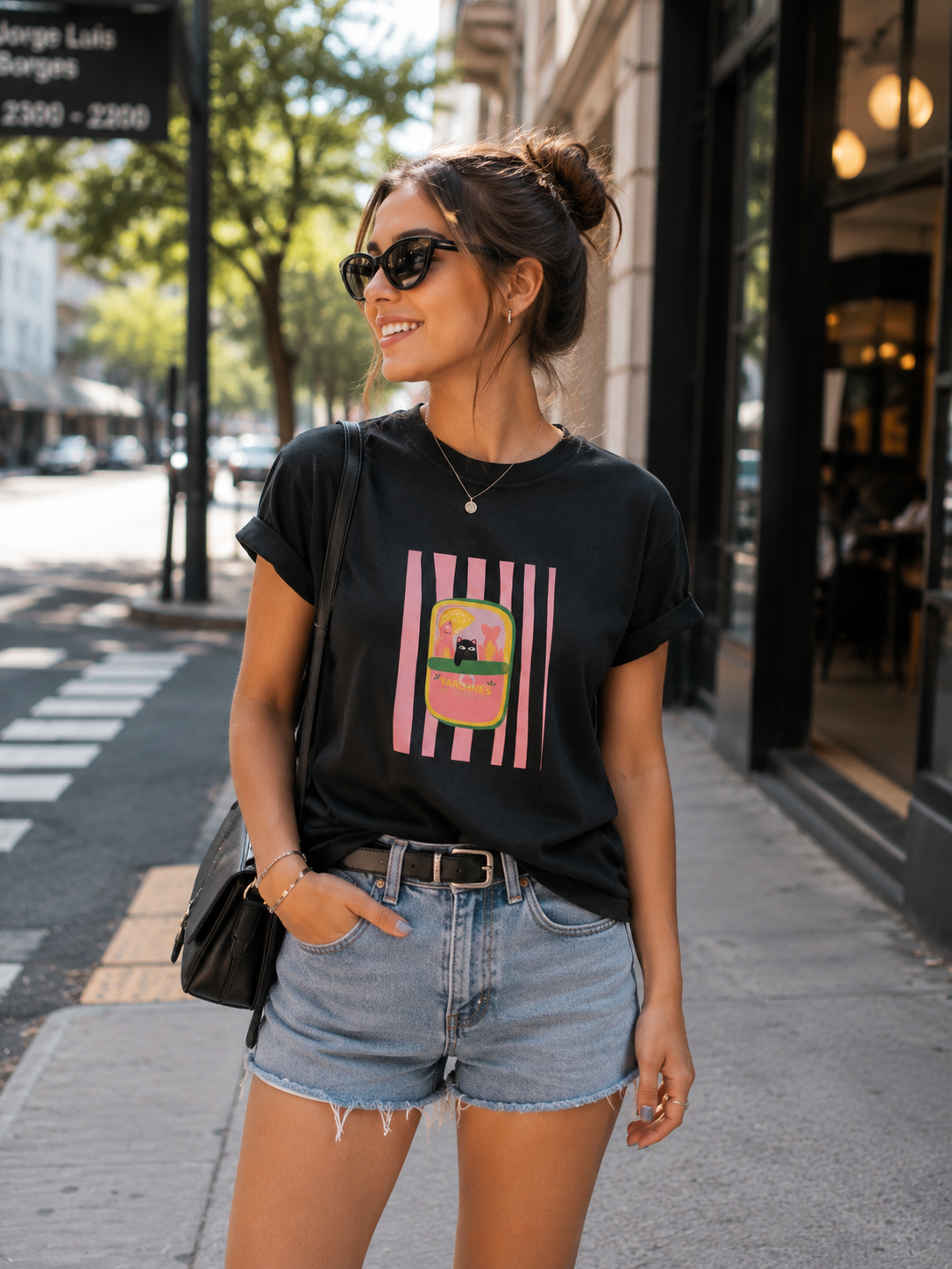 00553  Blusa Gato Negro Sardina