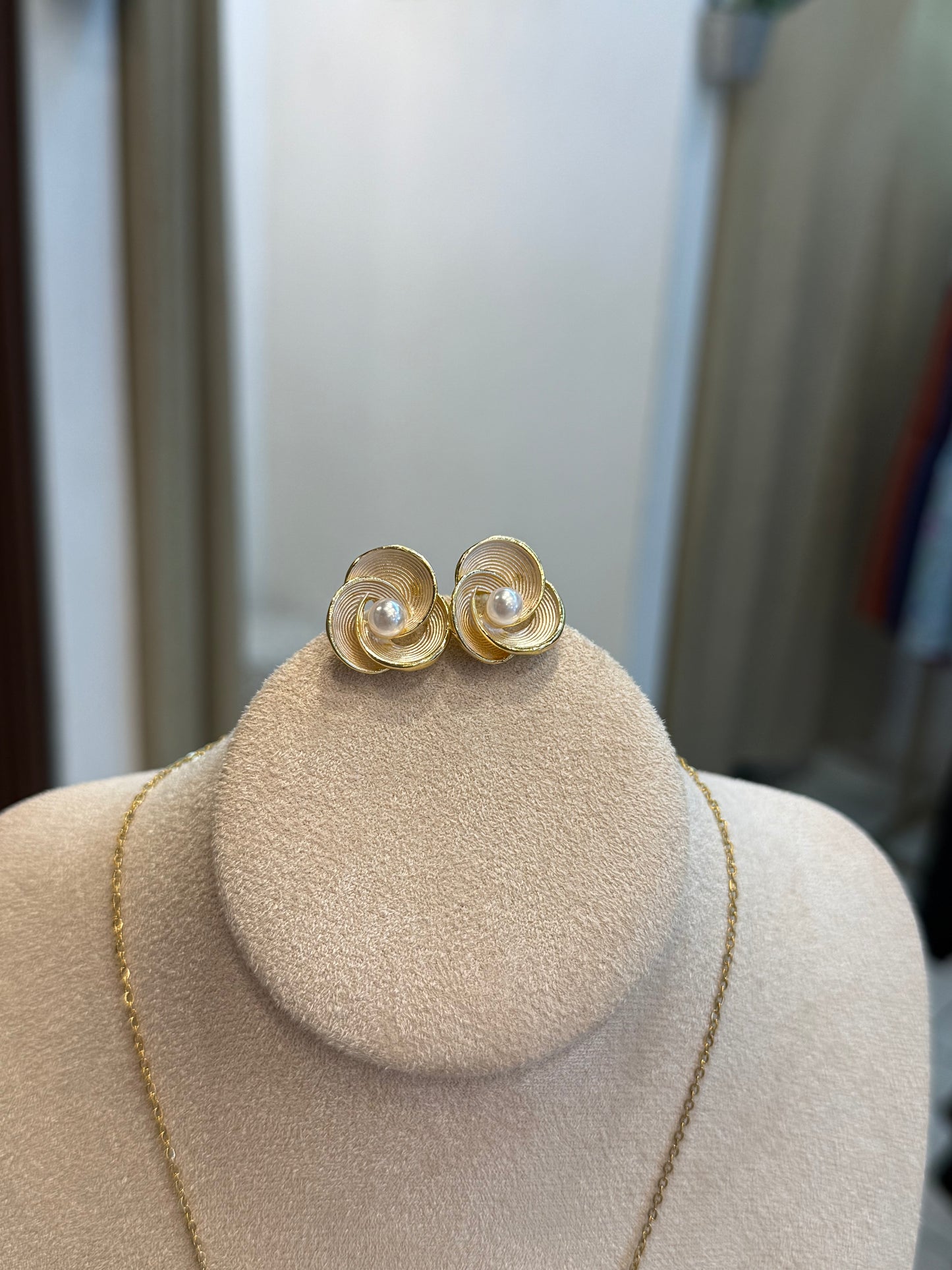 000120  Collar Flor en Set ( Zamak )