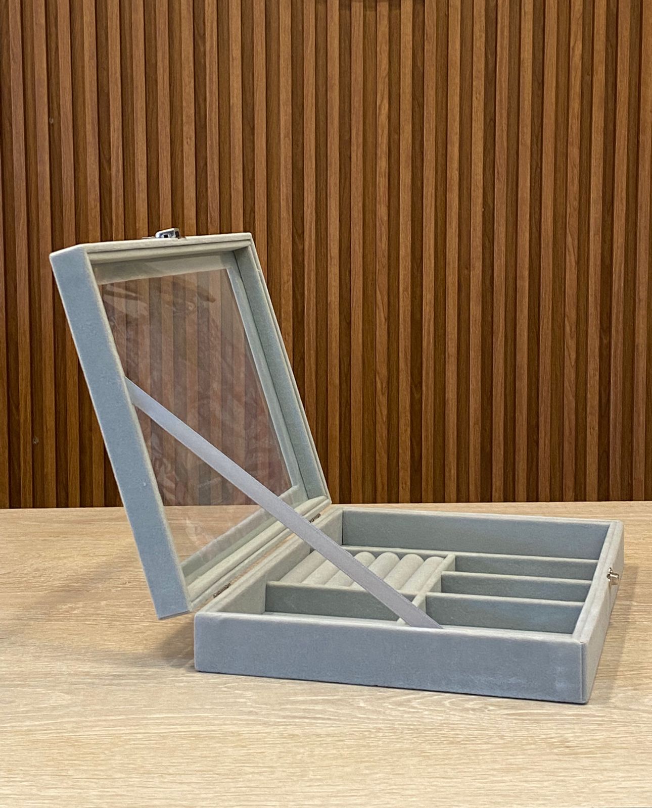 00023 Joyero Poliéster Gris