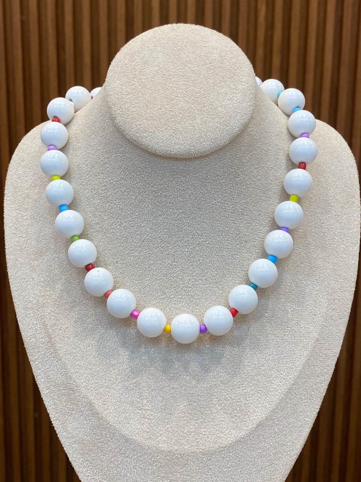 00039 Collar inspirado torta chilena bola #14
