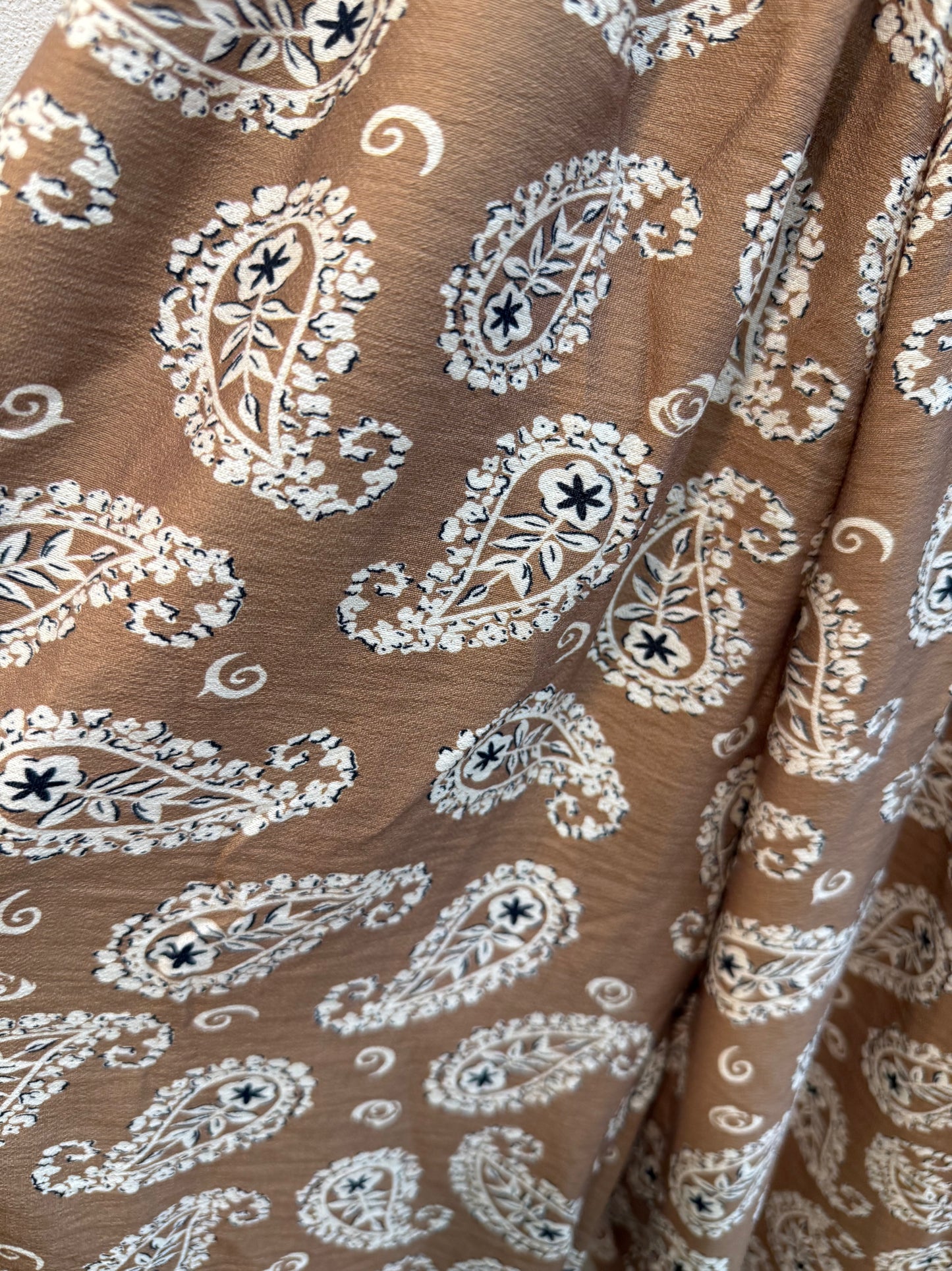 00764 Palazzo Jolie Camel con Gotas