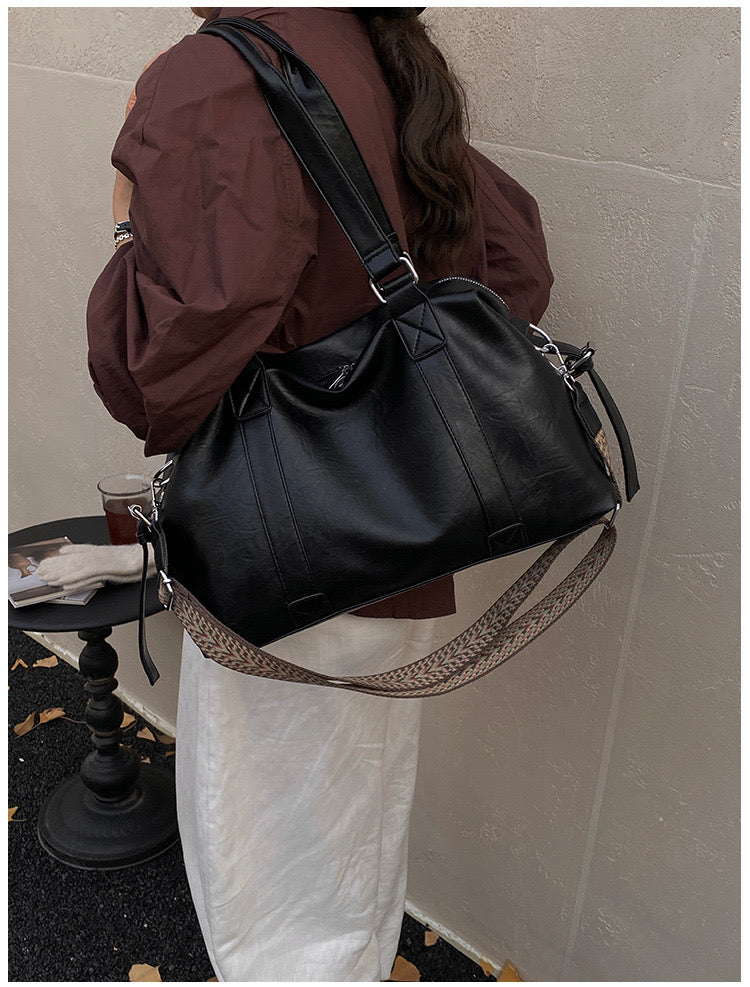 00826 Bolso Maletín Cristy