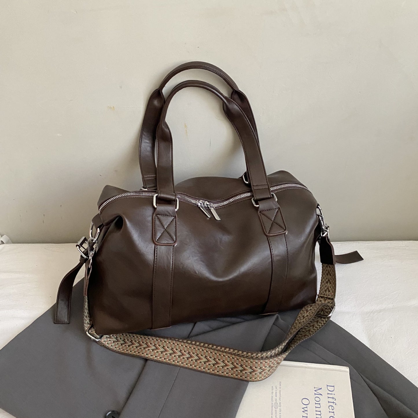 00826 Bolso Maletín Cristy