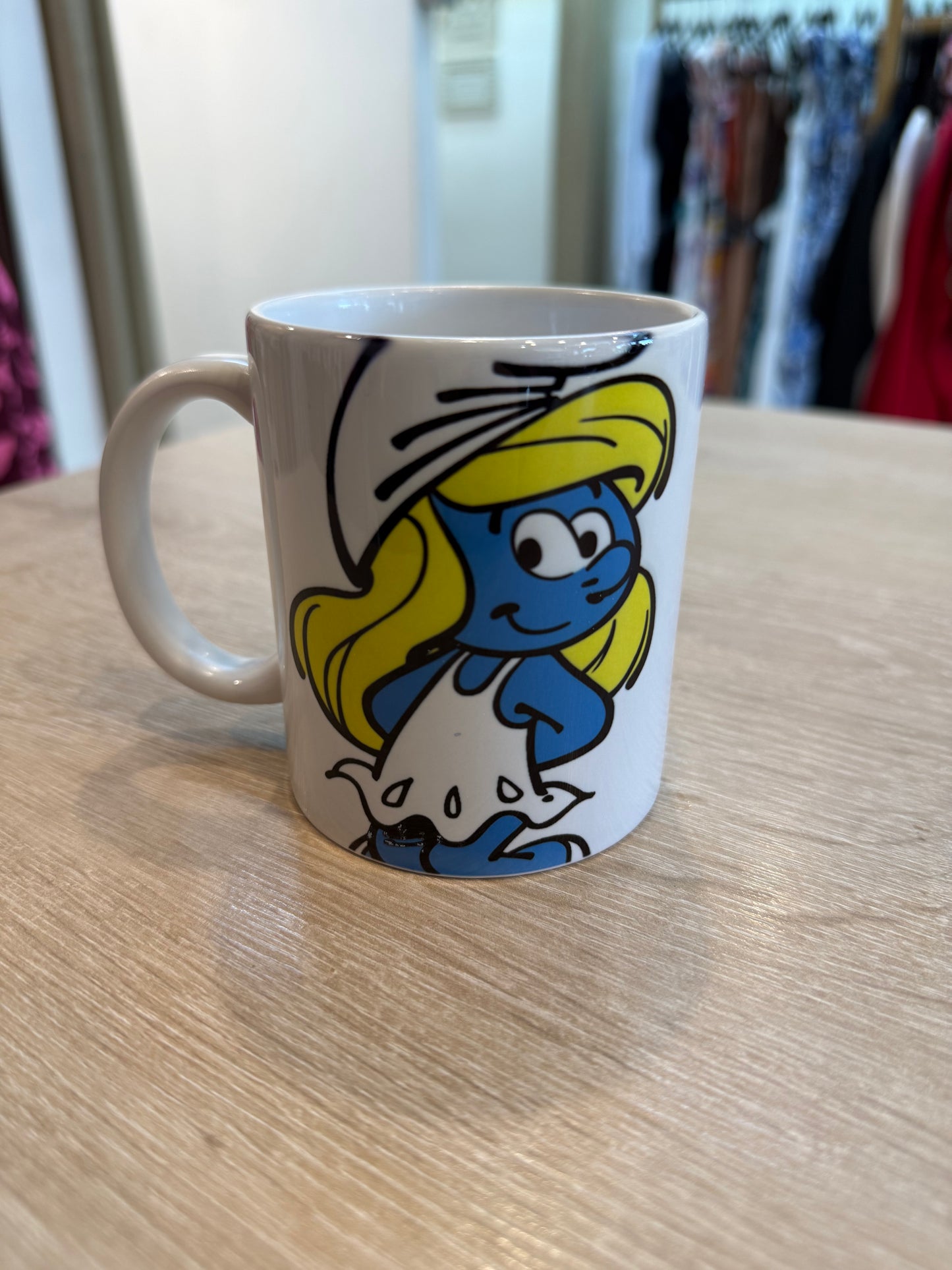 00587 Taza Cerámica Pitufina