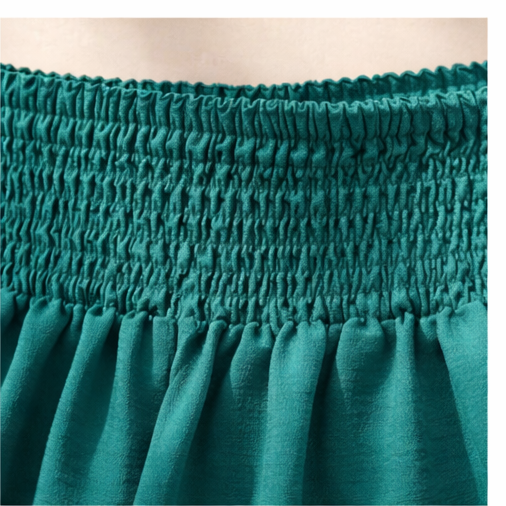 00302 Short Suri color verde esmeralda