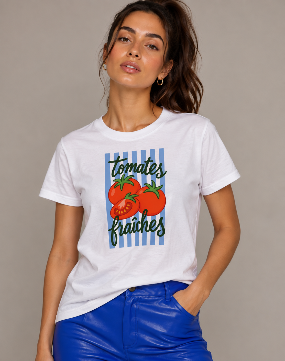 530 Blusa tomates 🍅 blanca